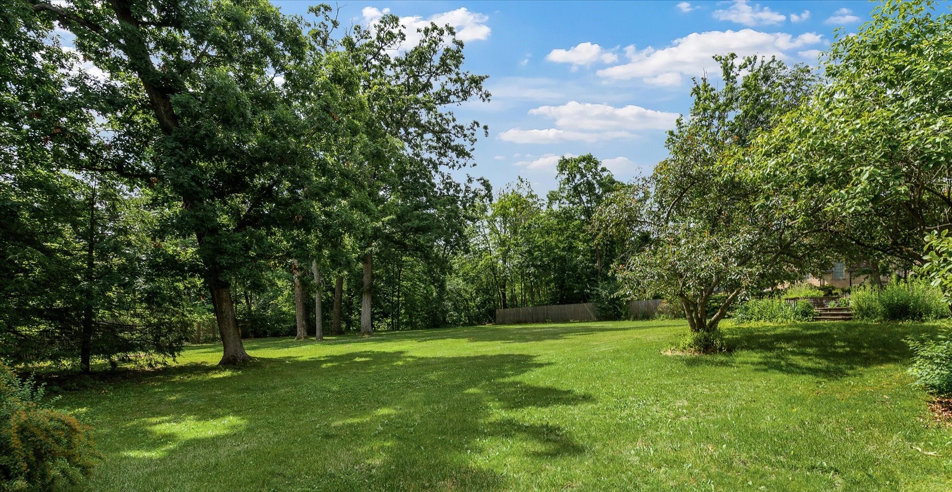 595 Crab Tree Lane, Lake Forest, IL 60045