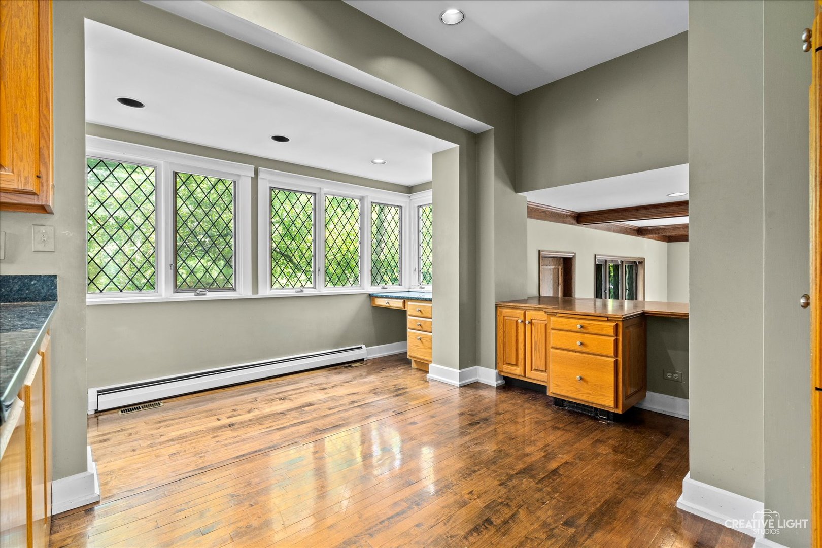 595 Crab Tree Lane, Lake Forest, IL 60045