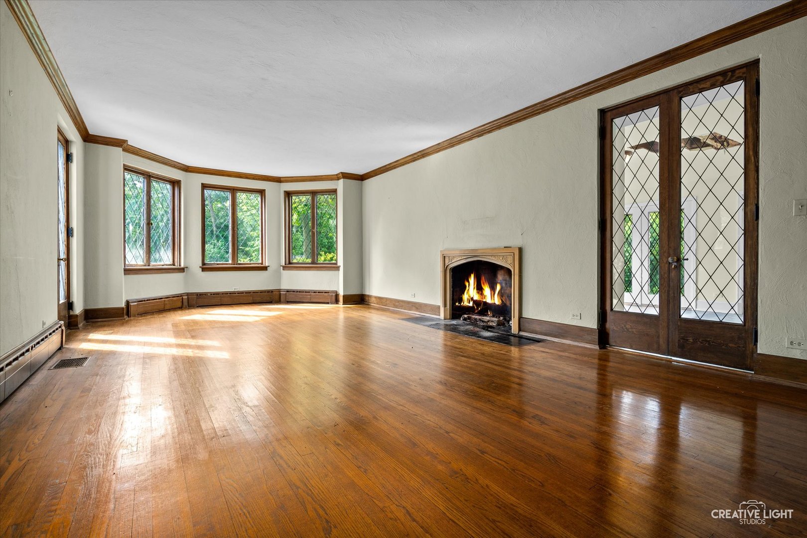 595 Crab Tree Lane, Lake Forest, IL 60045