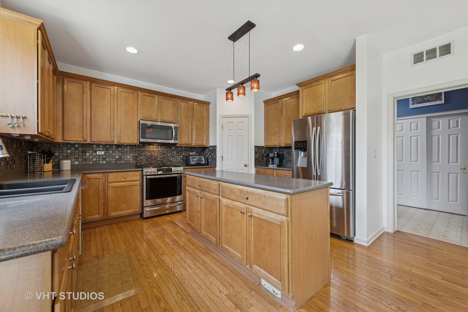 13733 Meadow Lane, Plainfield, IL 60544