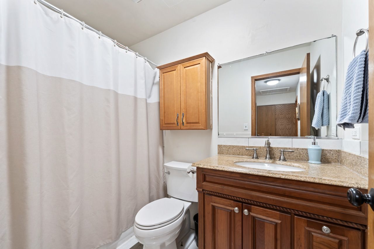 281 S Western Avenue, Bartlett, IL 60103