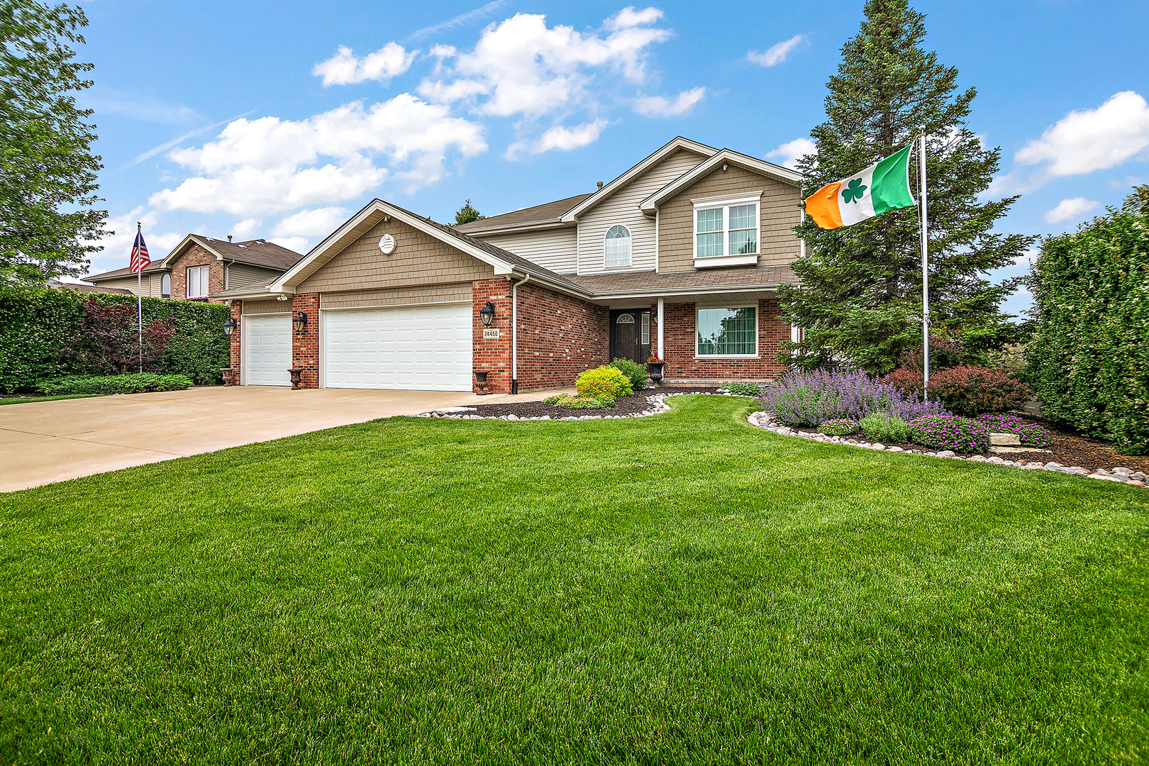 24450 Shawnee Lane, Manhattan, IL 60442