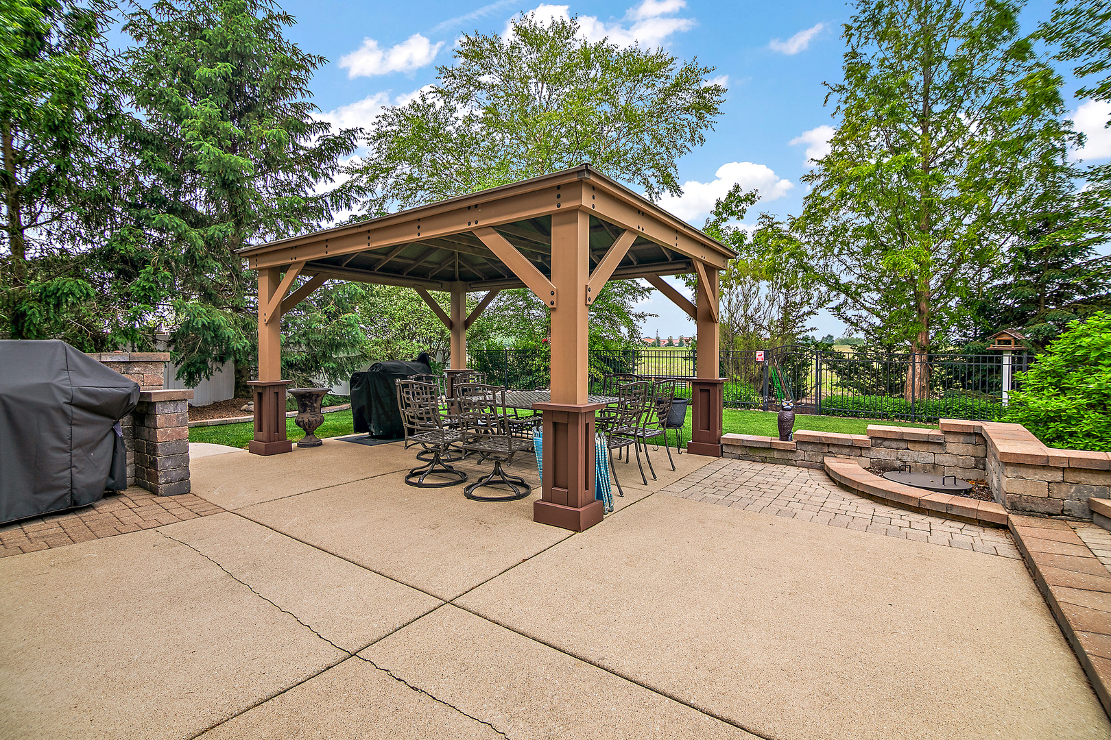 24450 Shawnee Lane, Manhattan, IL 60442