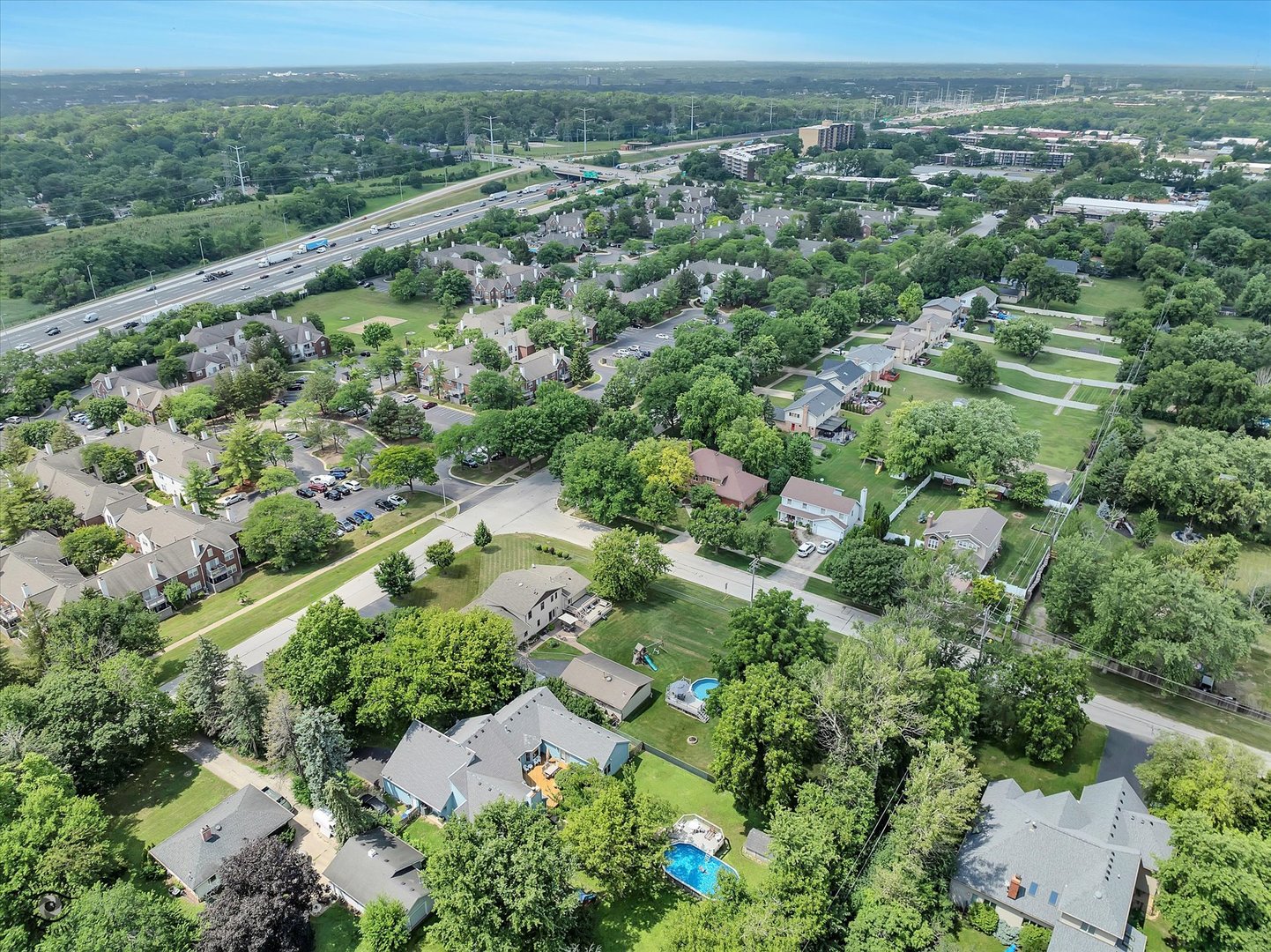 5701 Walnut Avenue, Downers Grove, IL 60516