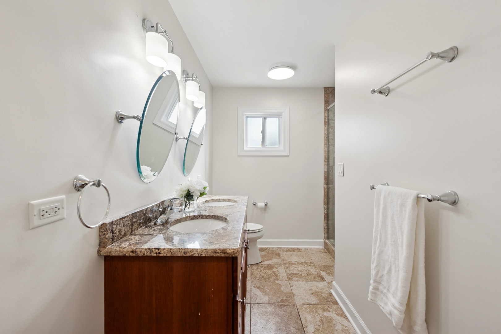 1108 N Main Street, Wheaton, IL 60187