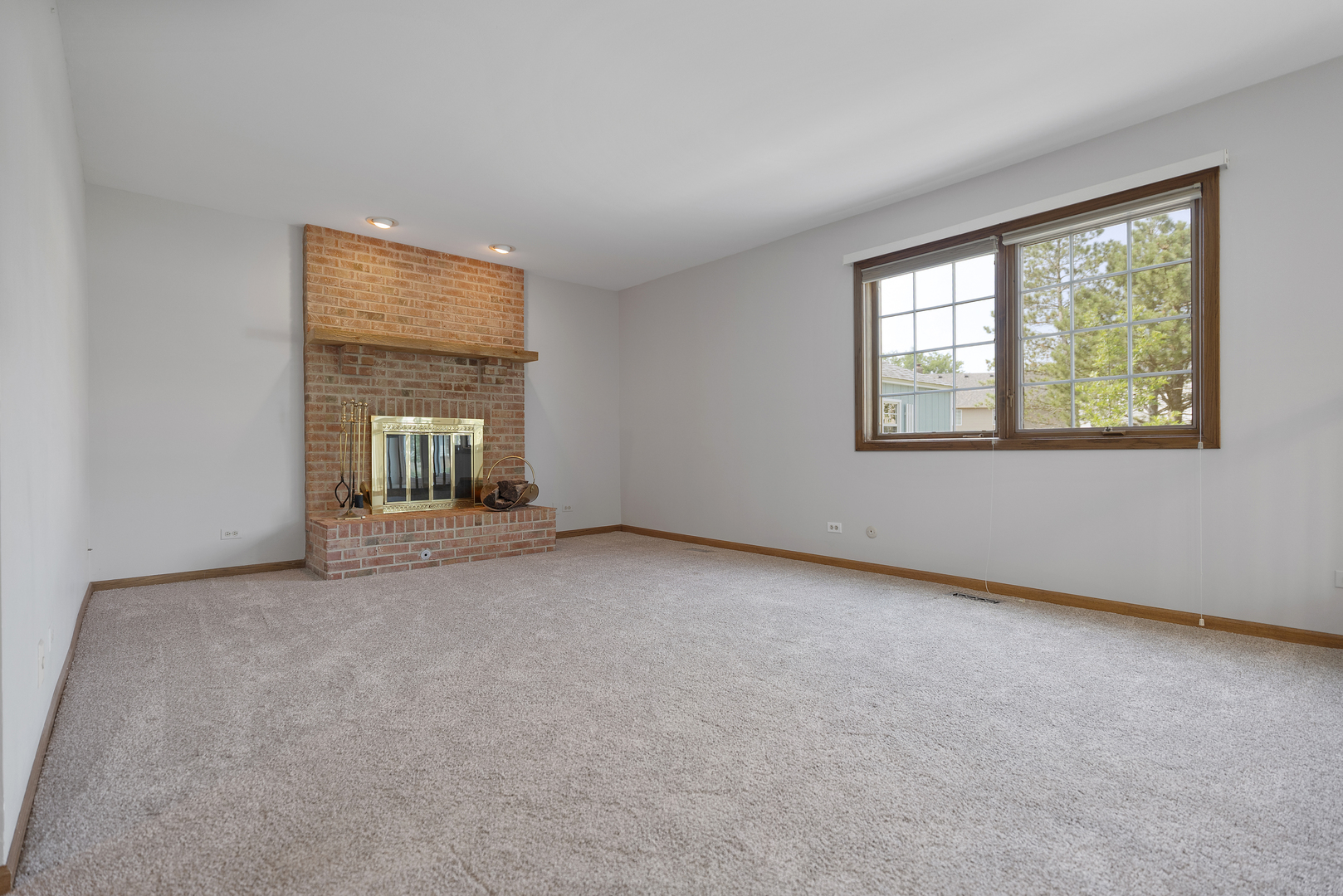 4884 Westhaven Court, Hoffman Estates, IL 60010