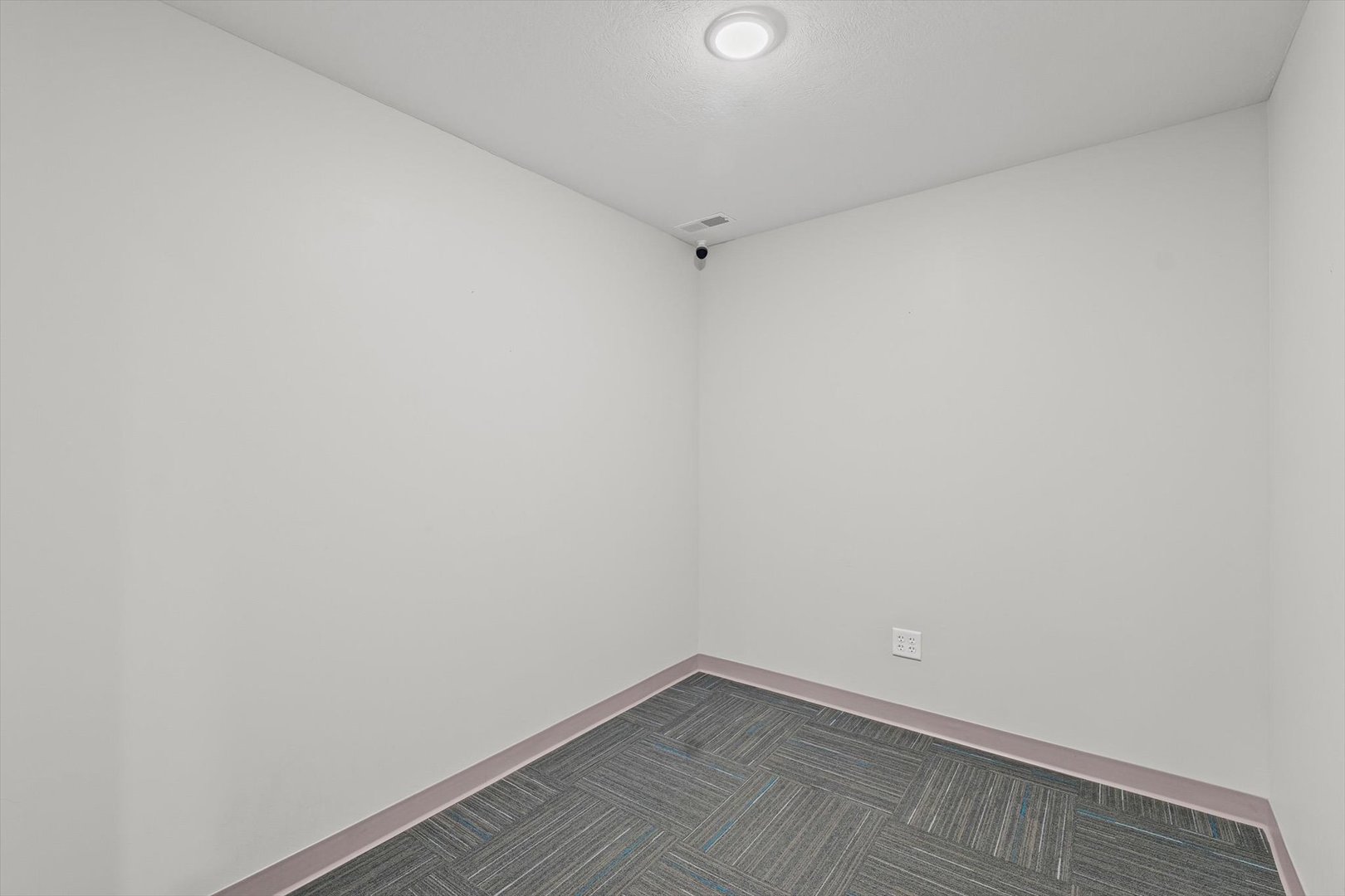 Bloomington, IL 61704