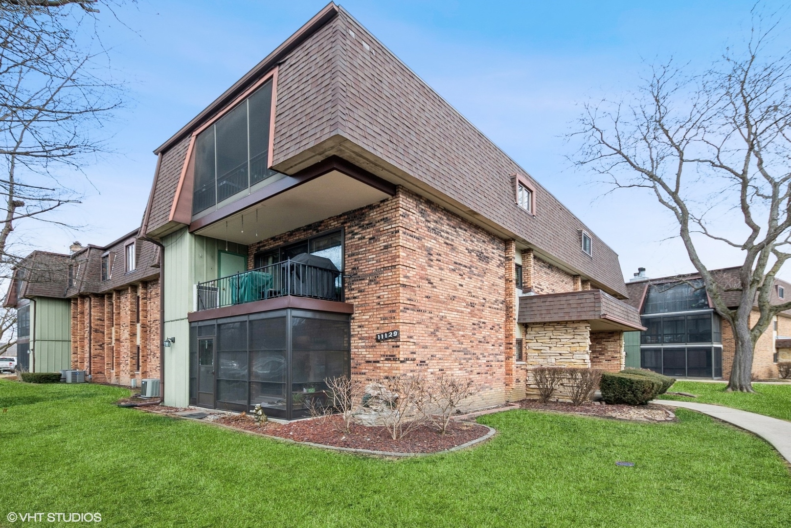 11129 Northwest Road #A, Palos Hills, IL 60465