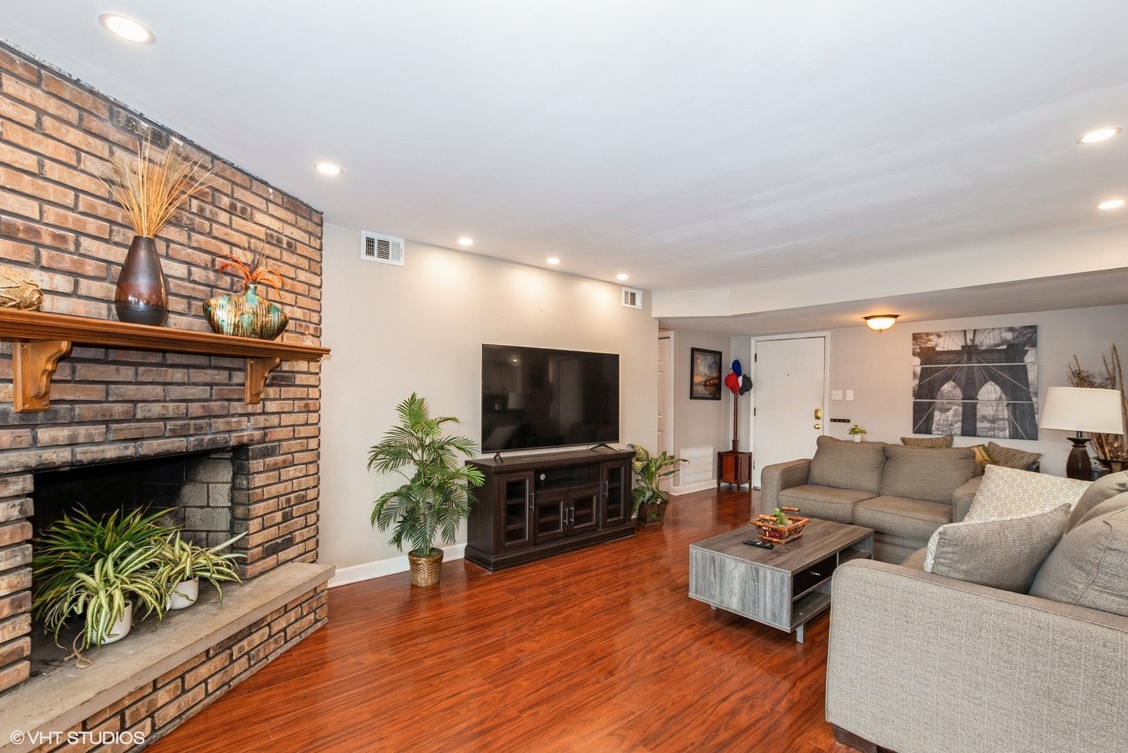 11129 Northwest Road #A, Palos Hills, IL 60465