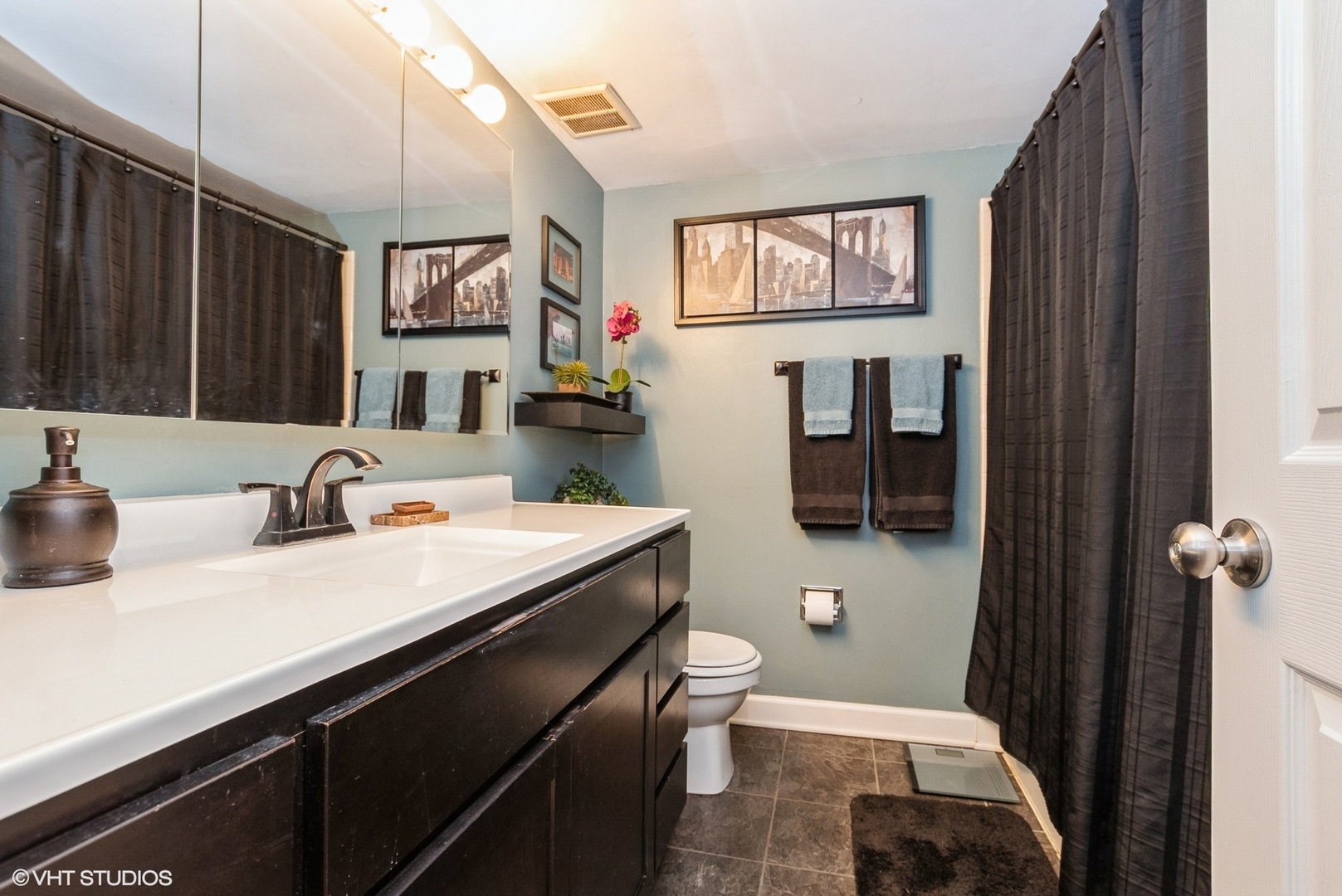 11129 Northwest Road #A, Palos Hills, IL 60465