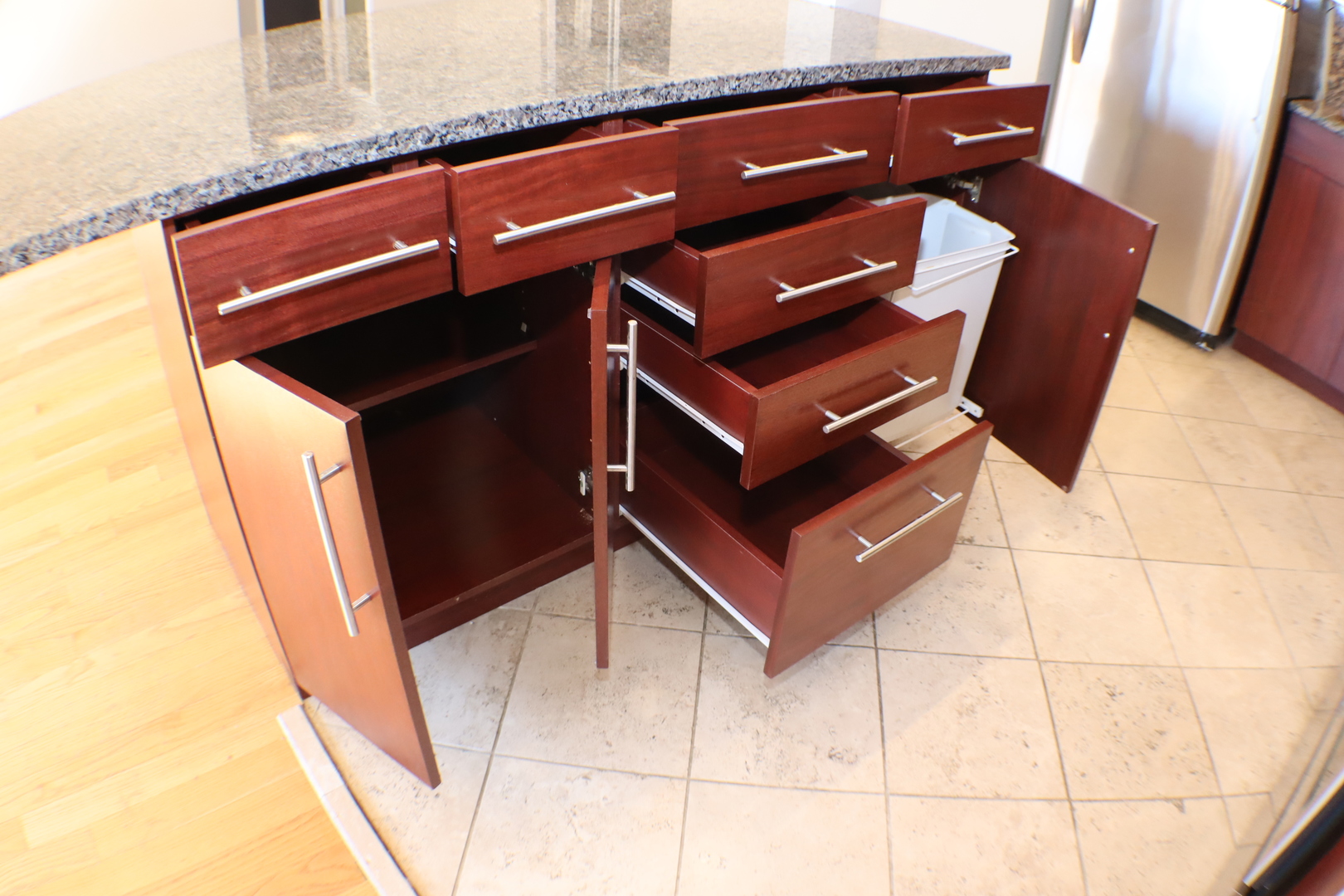 3550 N Lake Shore Drive #1210, Chicago, IL 60657