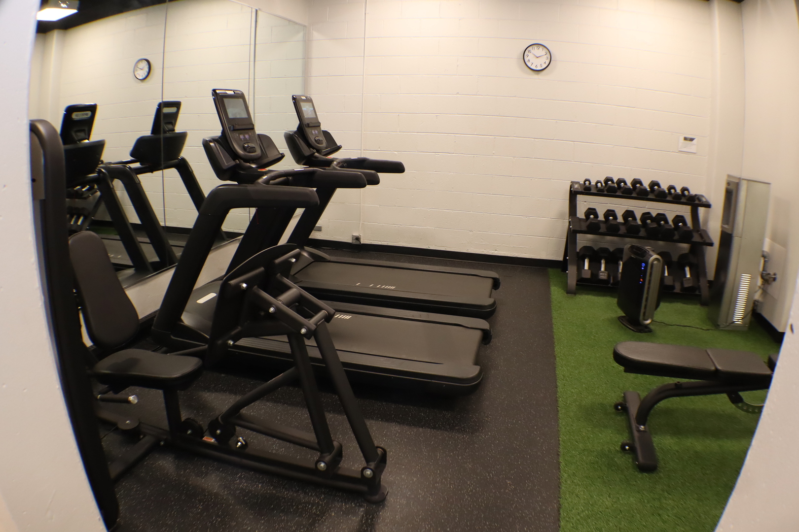 3550 N Lake Shore Drive #1210, Chicago, IL 60657