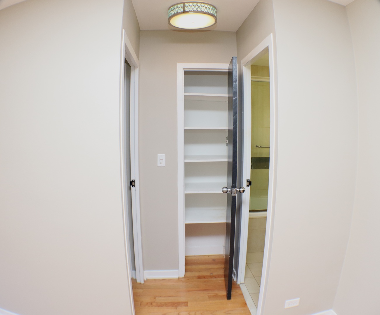 3550 N Lake Shore Drive #1210, Chicago, IL 60657