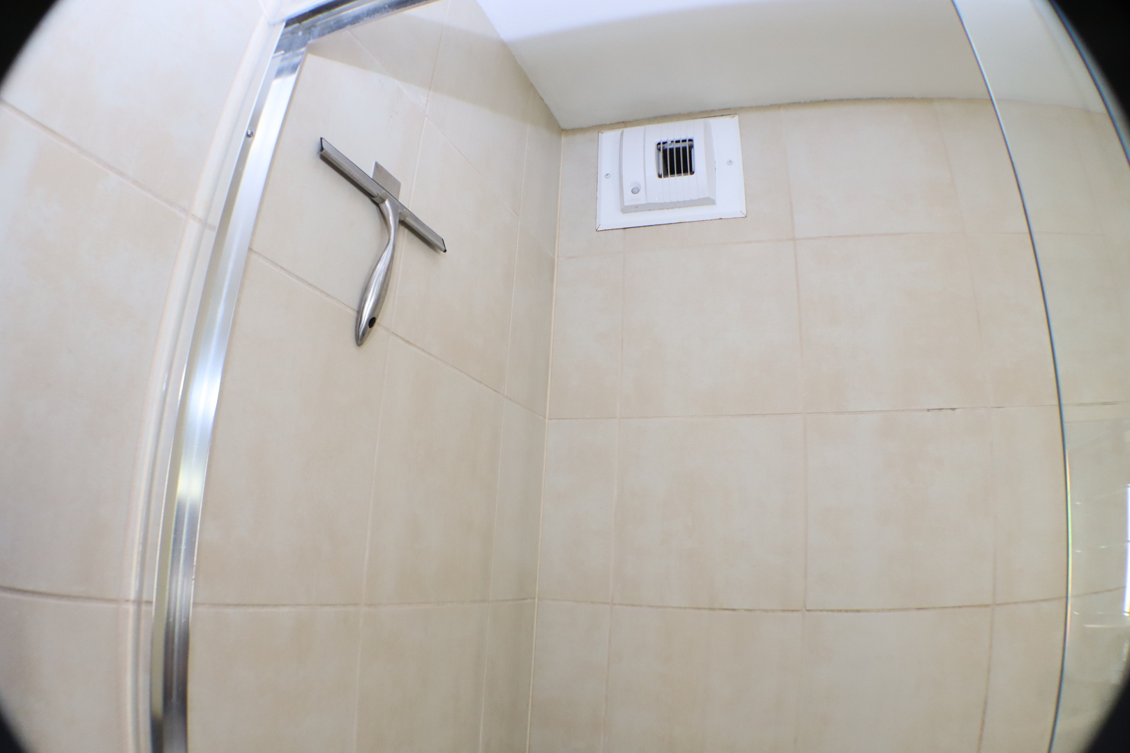 3550 N Lake Shore Drive #1210, Chicago, IL 60657