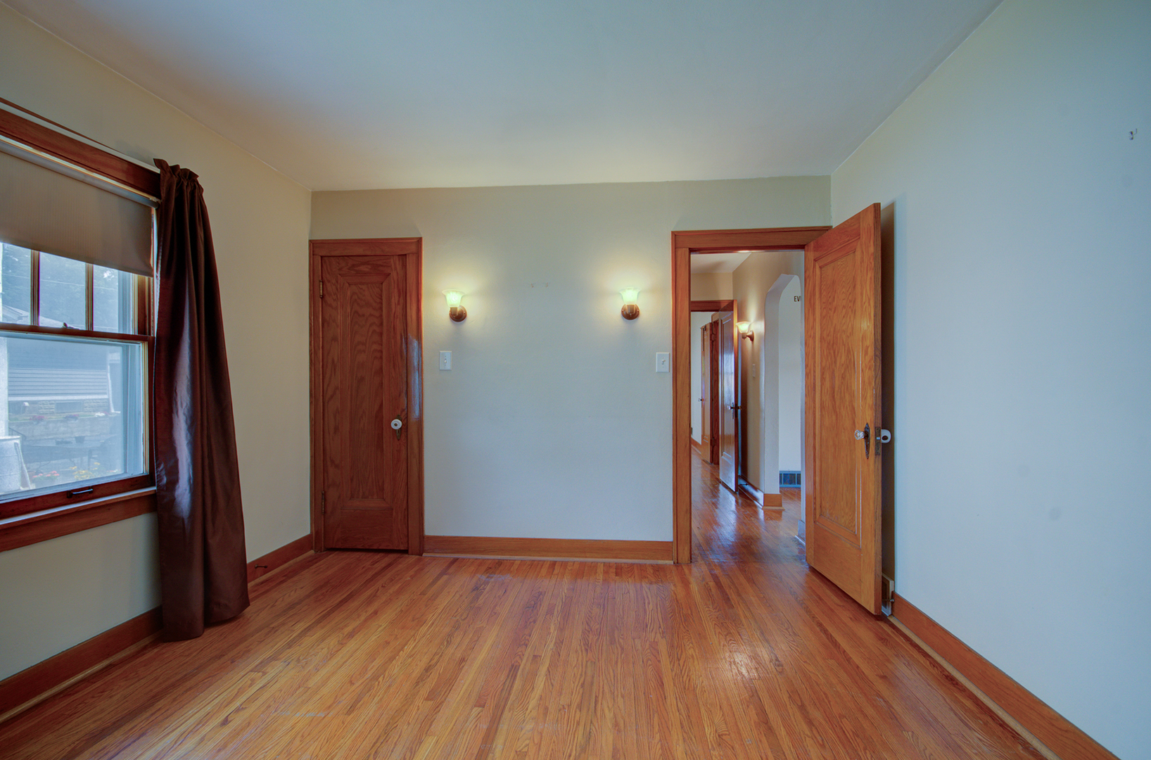 1116 Richards Street, Joliet, IL 60433