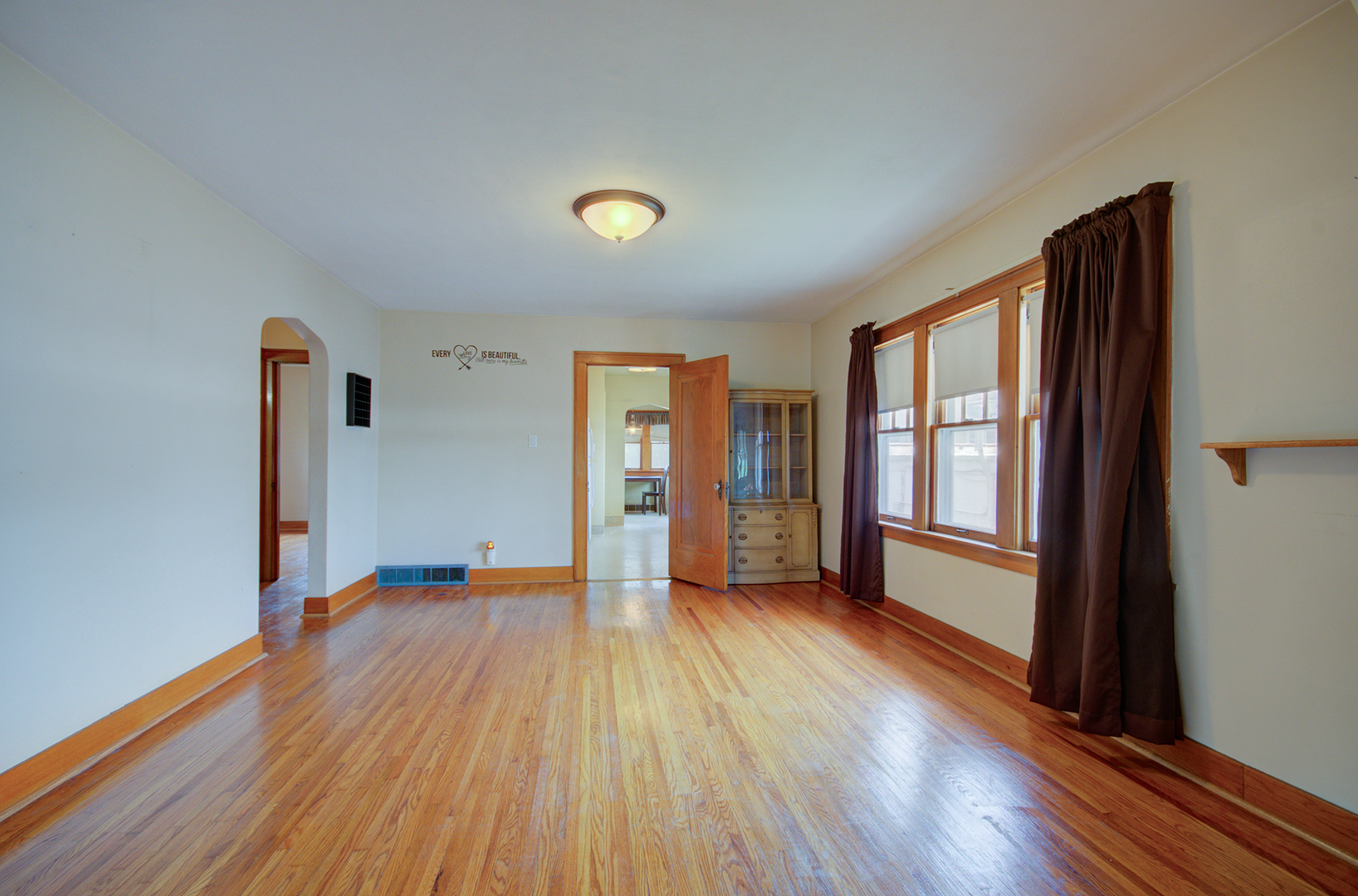1116 Richards Street, Joliet, IL 60433