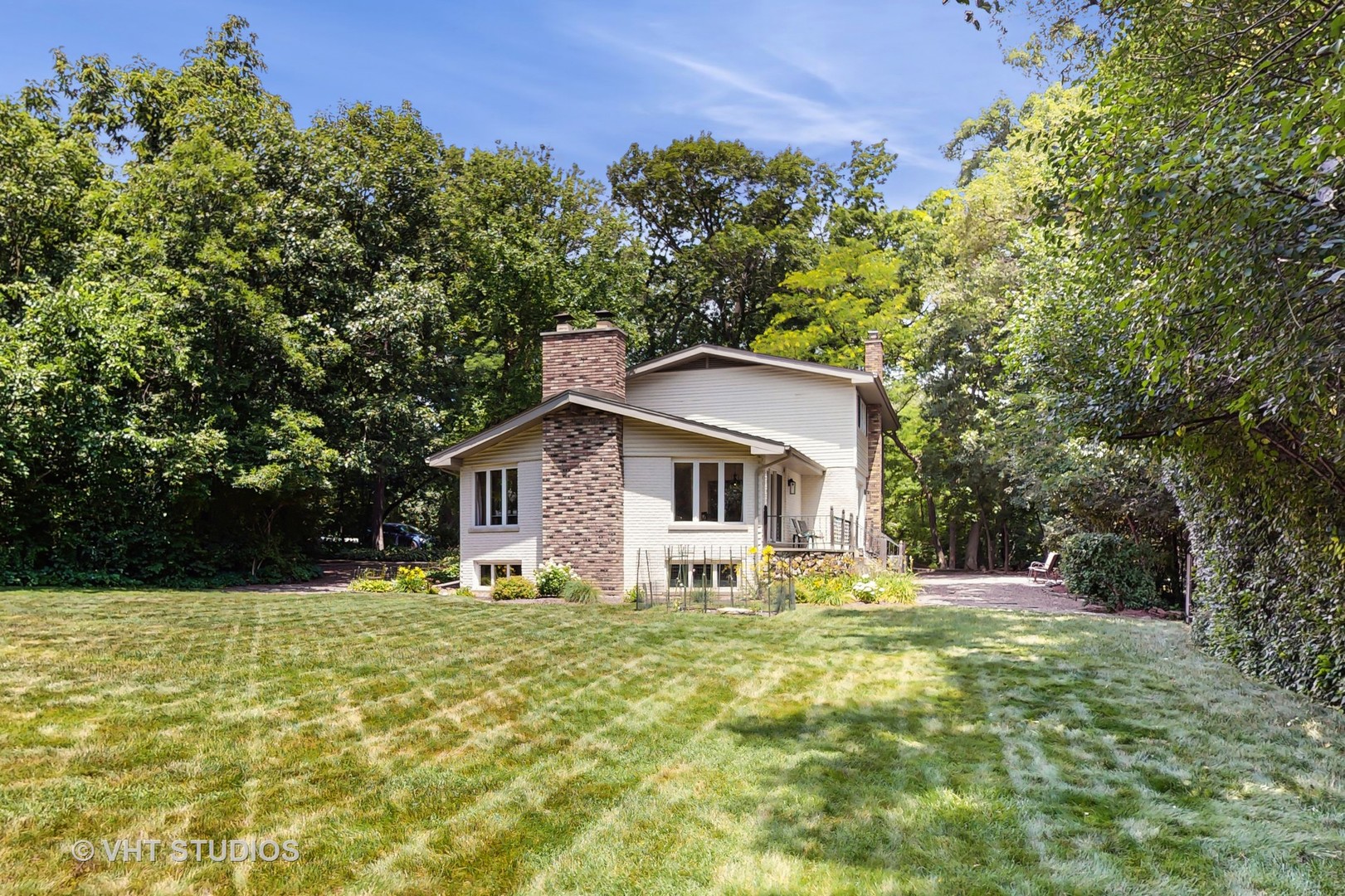 11649 S Walnut Ridge Drive, Palos Park, IL 60464
