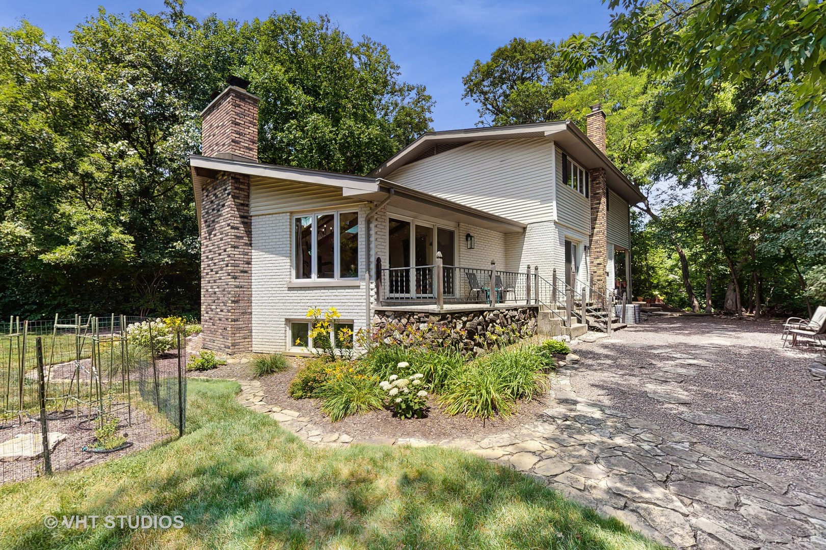 11649 S Walnut Ridge Drive, Palos Park, IL 60464