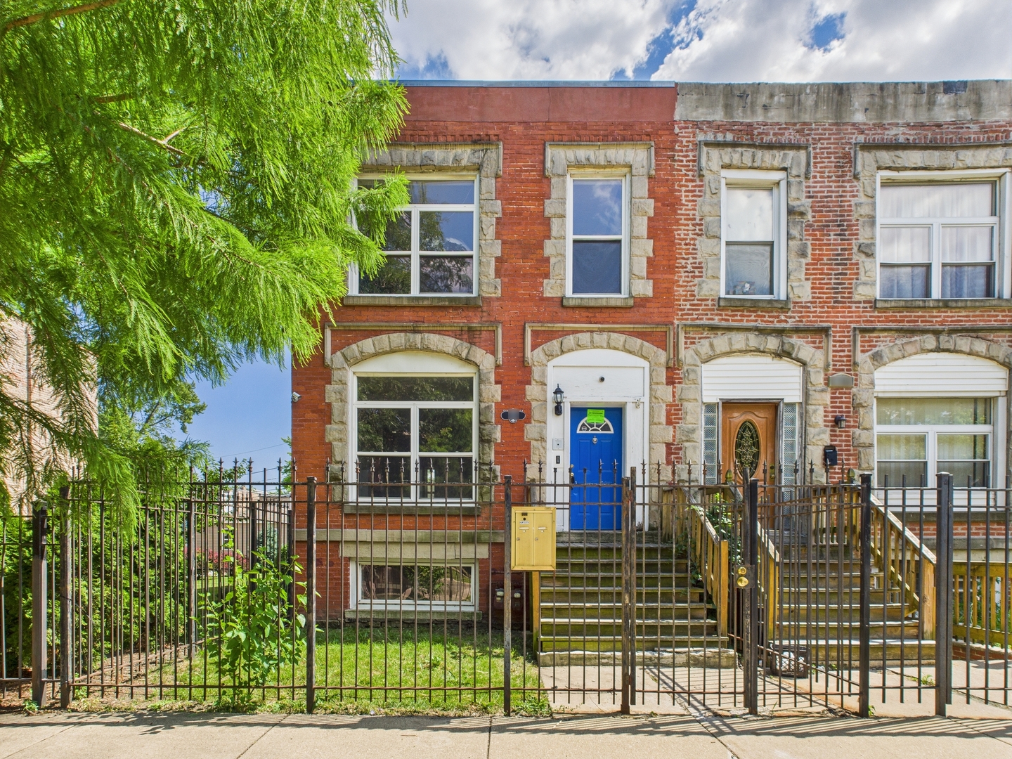 2933 W Wilcox Street, Chicago, IL 60612