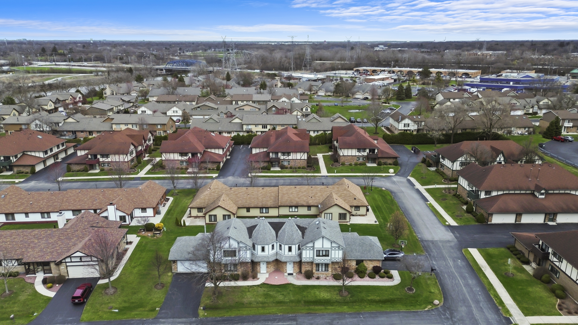 11605 S Vienna Avenue, Palos Park, IL 60464