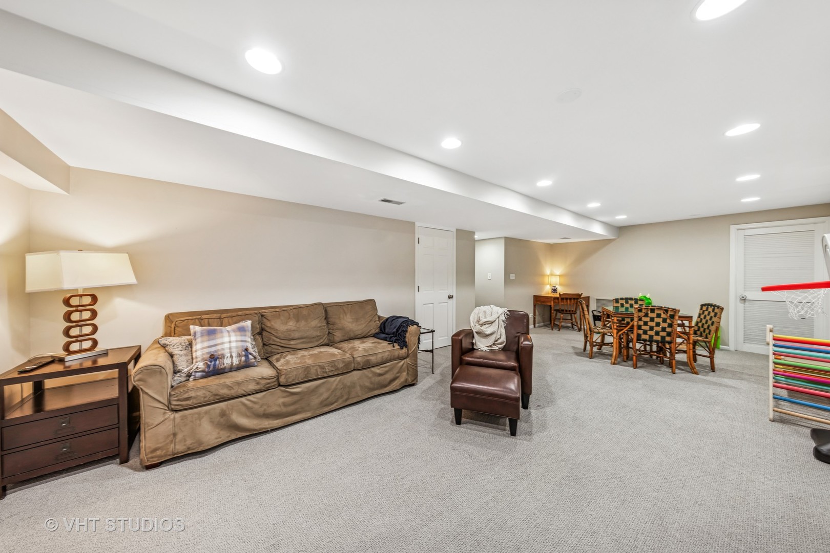 1609 N PRESIDENT Street, Wheaton, IL 60187