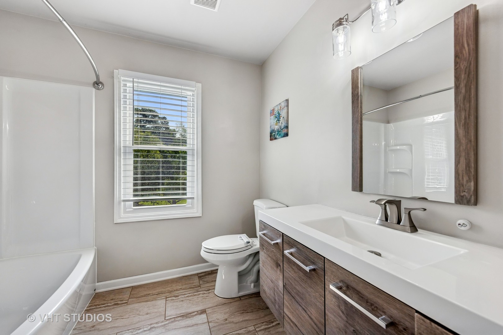 1609 N PRESIDENT Street, Wheaton, IL 60187