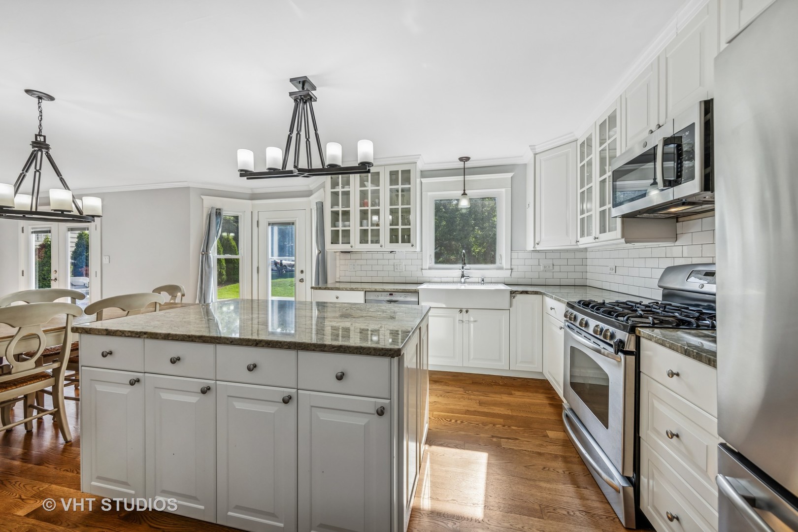 1609 N PRESIDENT Street, Wheaton, IL 60187
