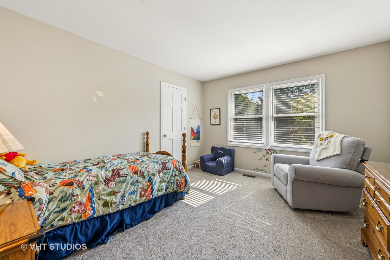 1609 N PRESIDENT Street, Wheaton, IL 60187