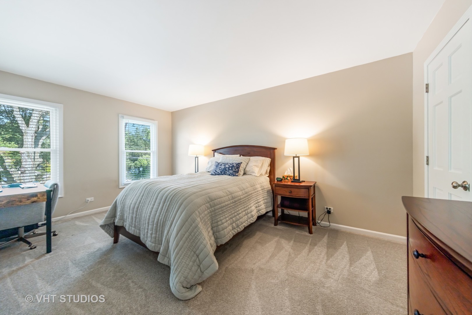 1609 N PRESIDENT Street, Wheaton, IL 60187