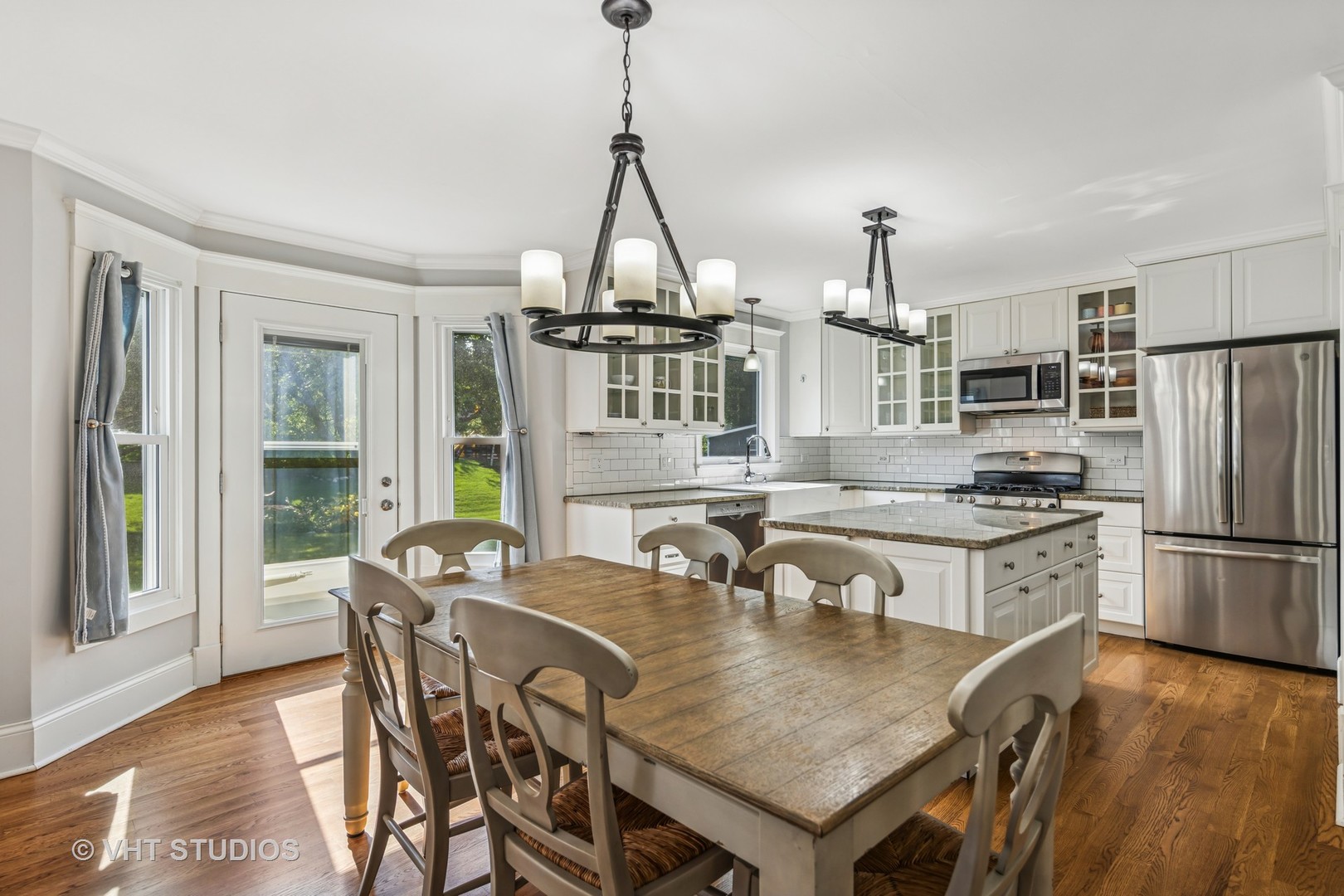 1609 N PRESIDENT Street, Wheaton, IL 60187