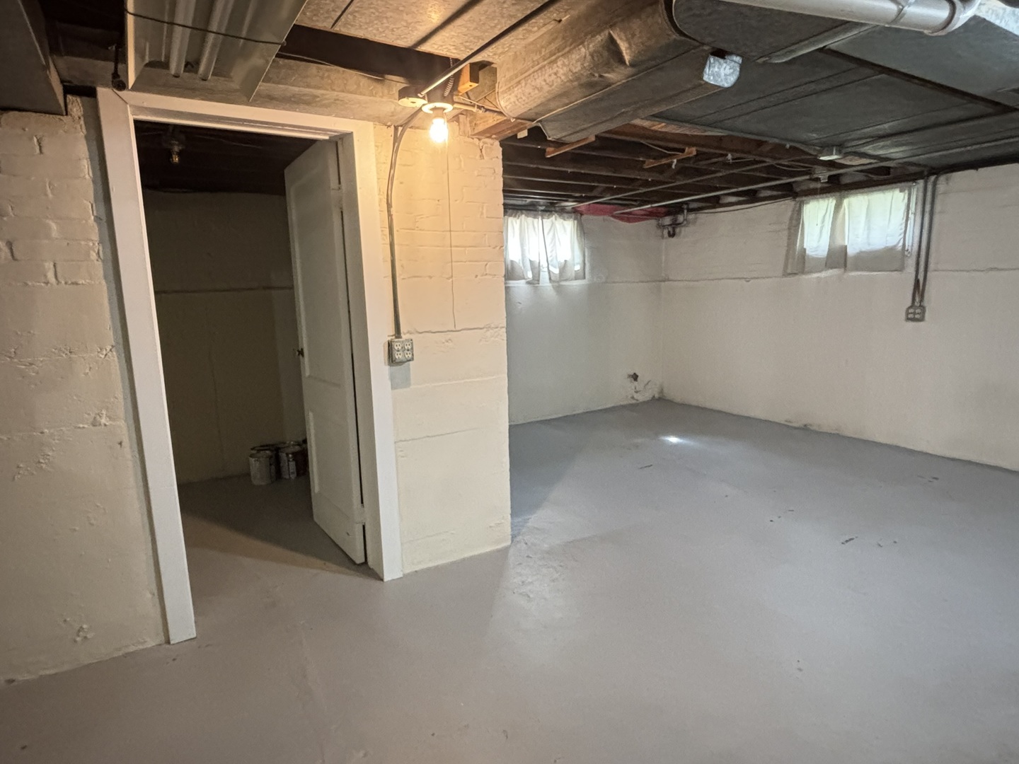 826 N Center Street, Naperville, IL 60563