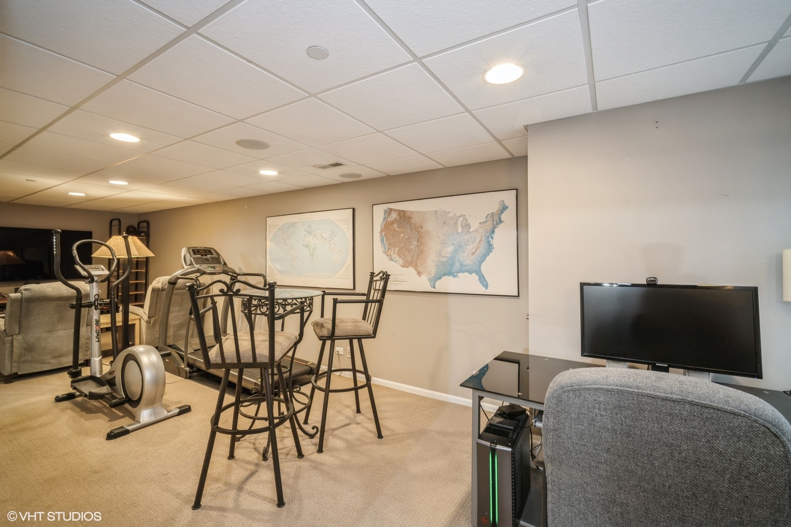 1475 Ginger Woods Court #2-4, Wheeling, IL 60090