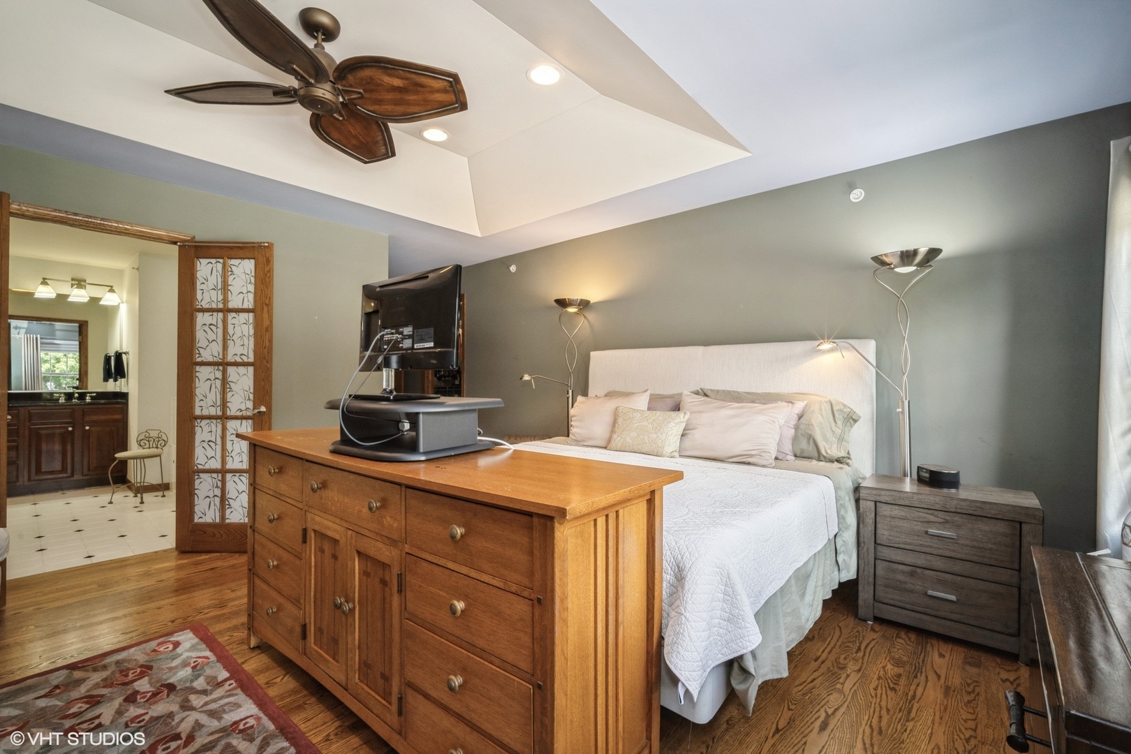 1475 Ginger Woods Court #2-4, Wheeling, IL 60090