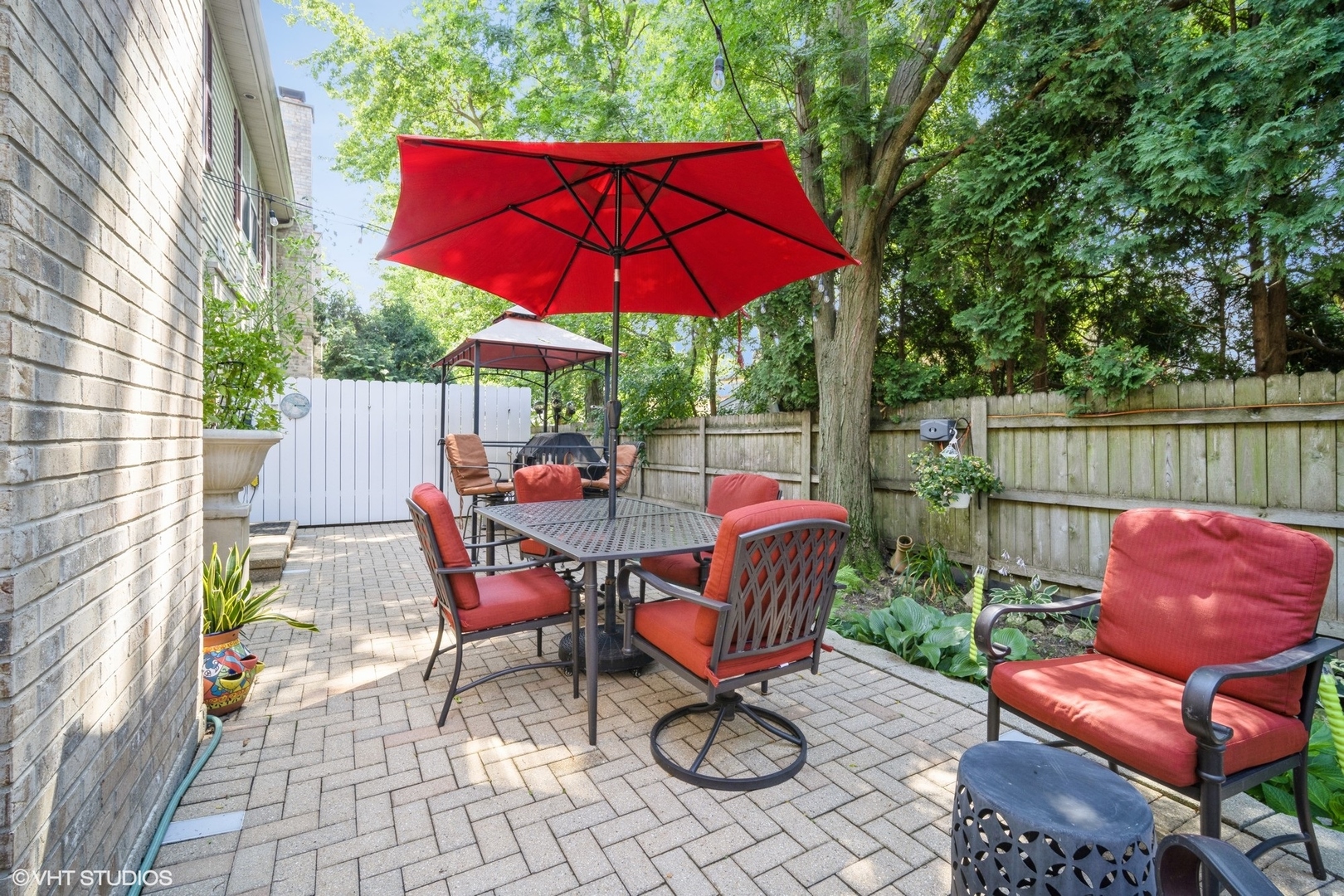 1475 Ginger Woods Court #2-4, Wheeling, IL 60090
