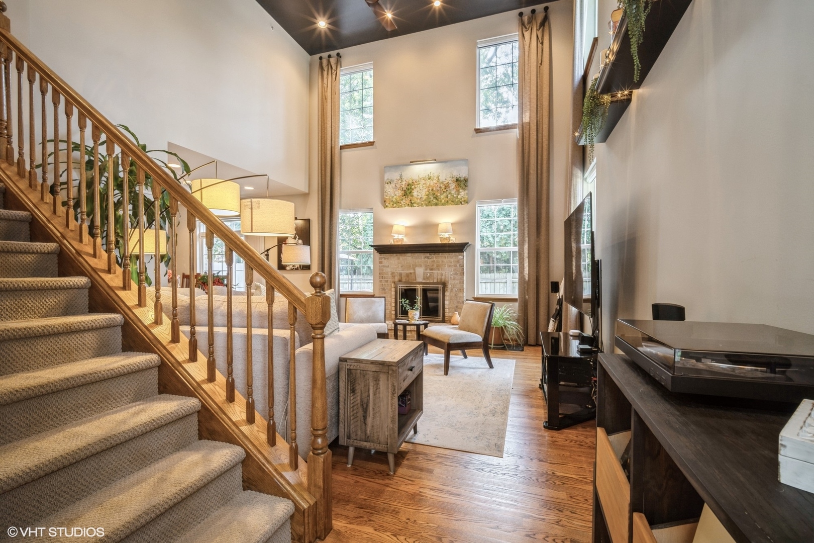 1475 Ginger Woods Court #2-4, Wheeling, IL 60090