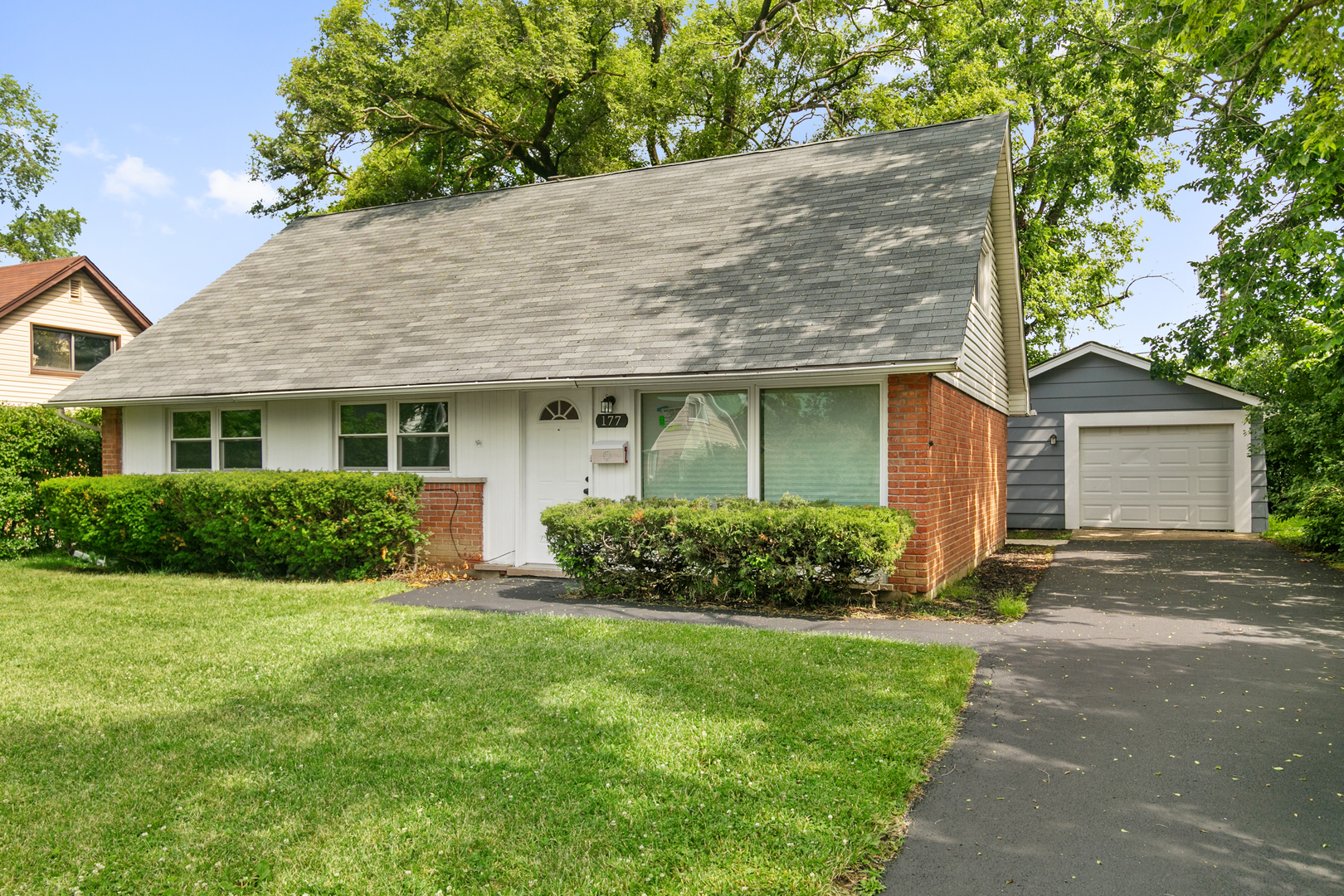 177 Frederick Drive, Chicago Heights, IL 60411