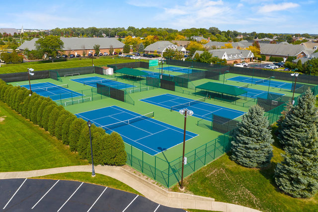 4211 Legend Court, Naperville, IL 60564