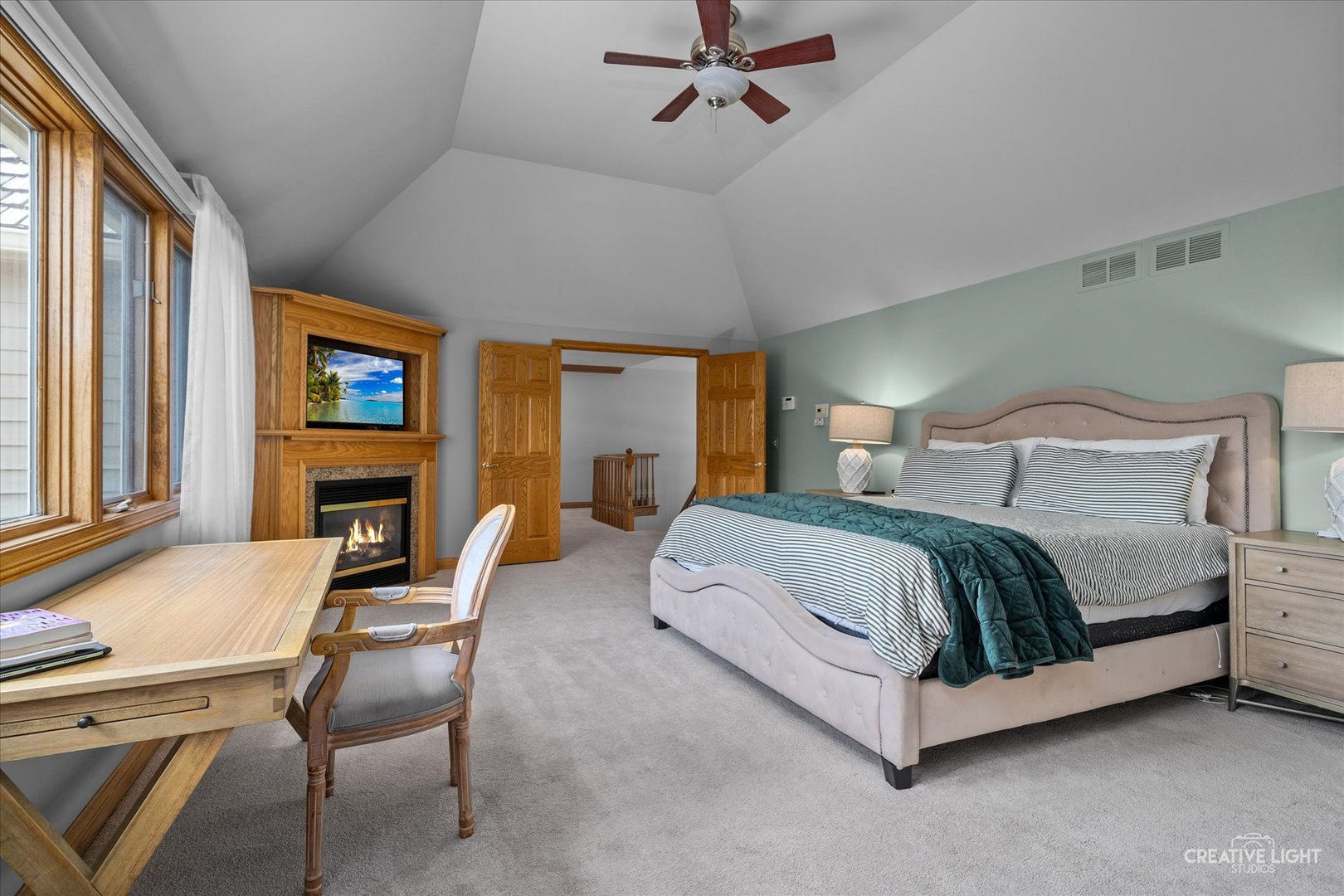 4211 Legend Court, Naperville, IL 60564