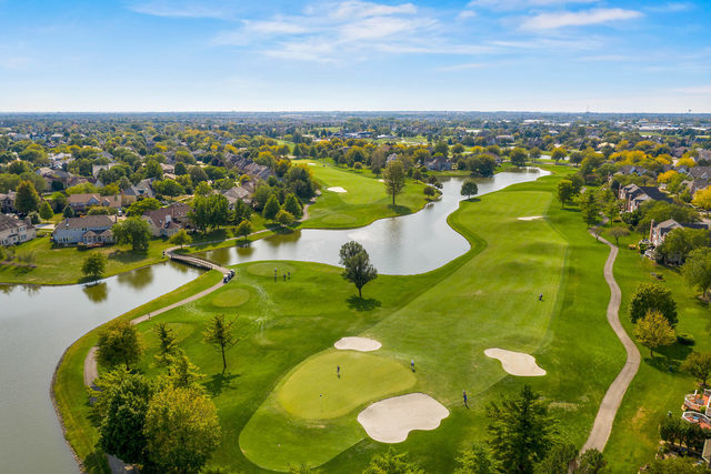 4211 Legend Court, Naperville, IL 60564