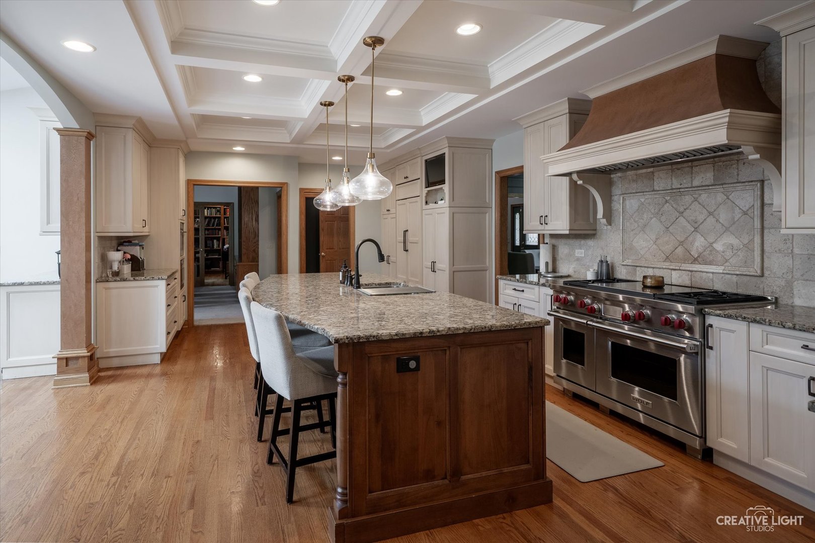 4211 Legend Court, Naperville, IL 60564