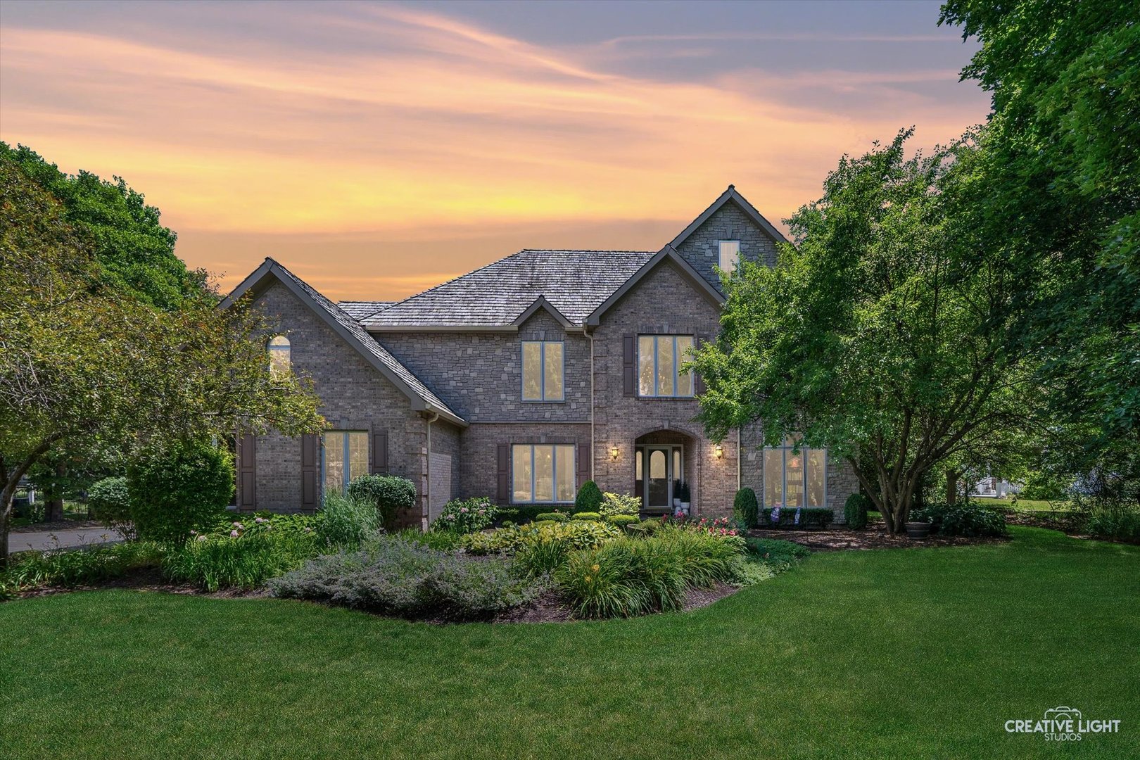 4211 Legend Court, Naperville, IL 60564