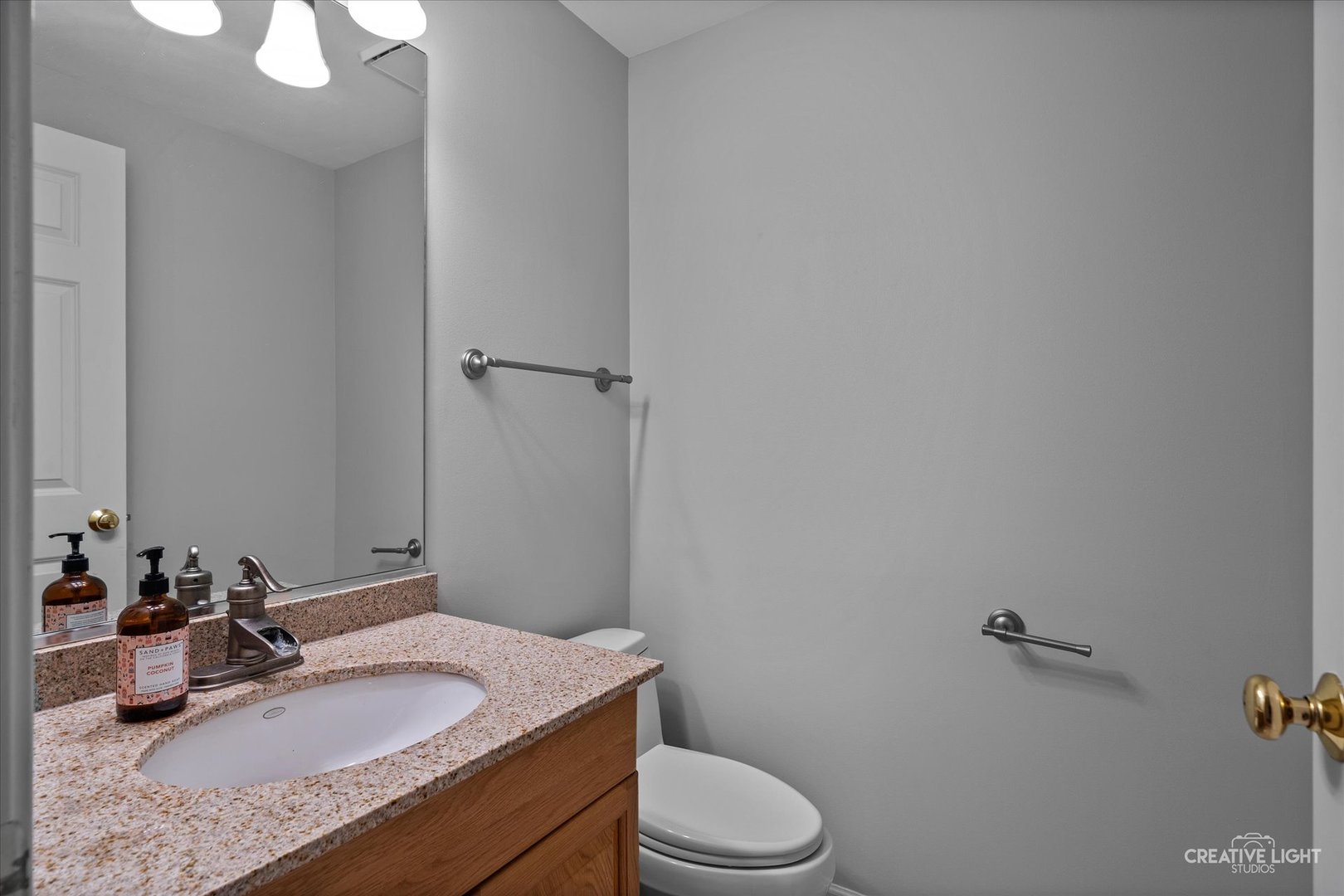 4211 Legend Court, Naperville, IL 60564