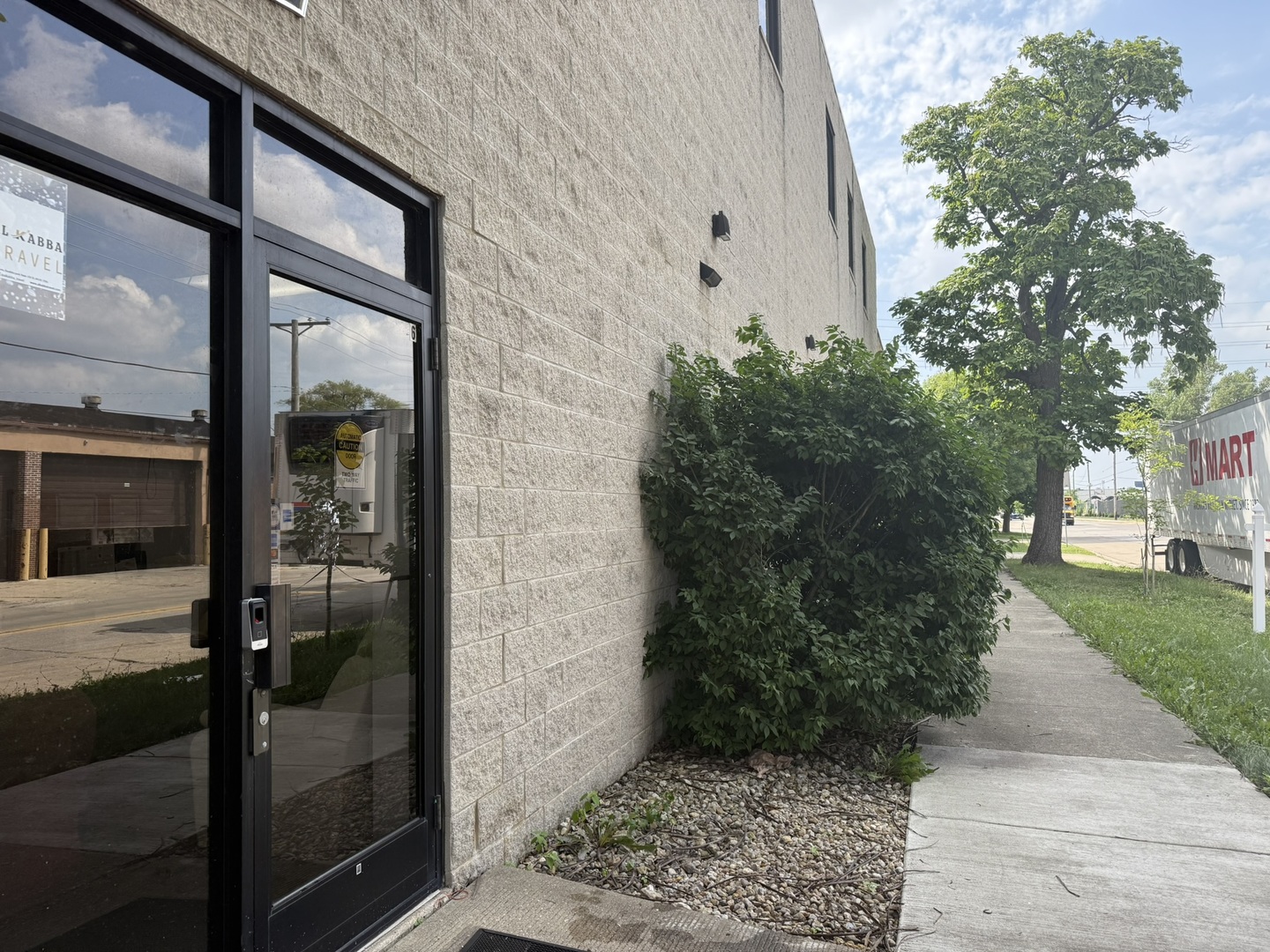 9933 Franklin Avenue, Franklin Park, IL 60131