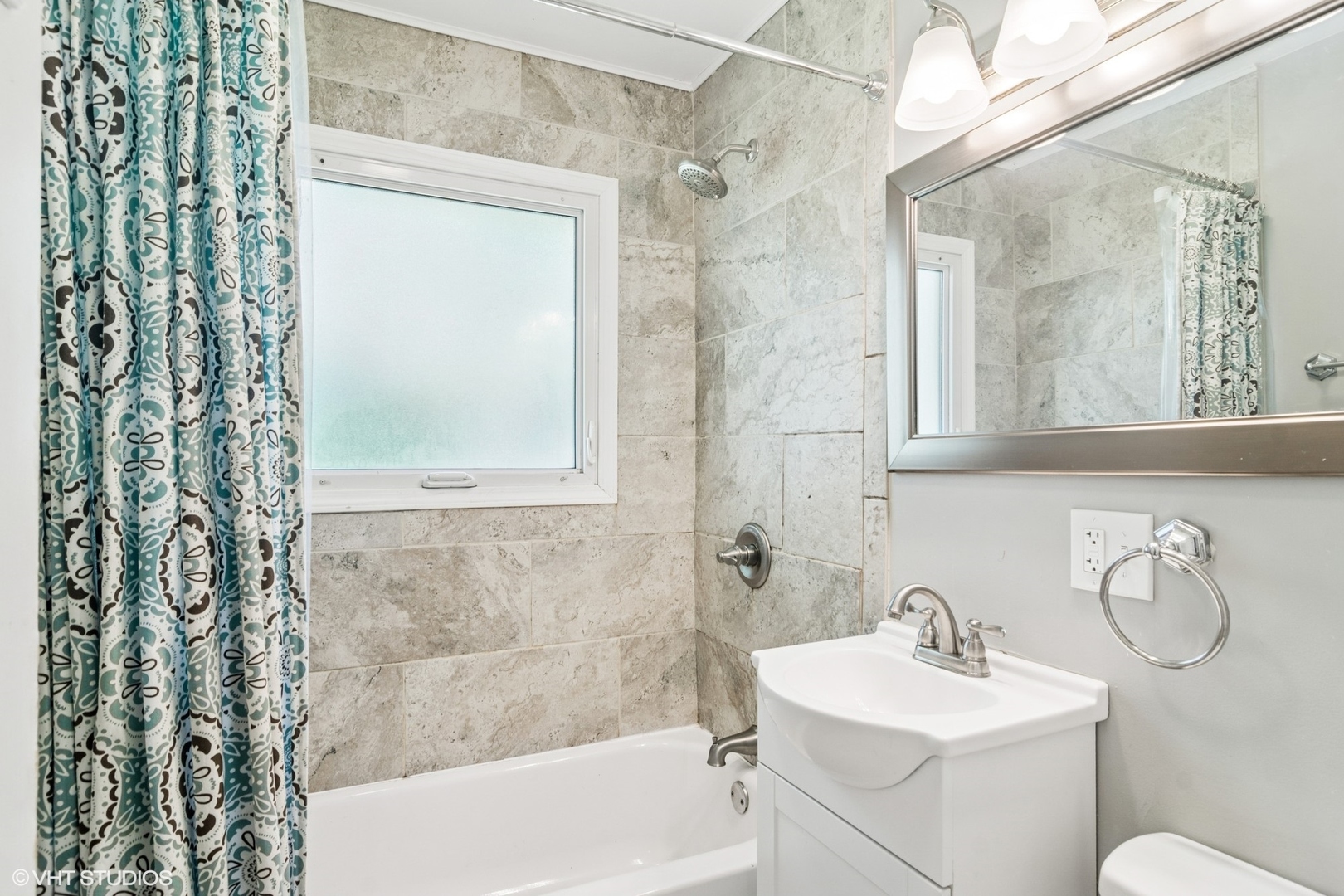 2508 Park Street, Rolling Meadows, IL 60008