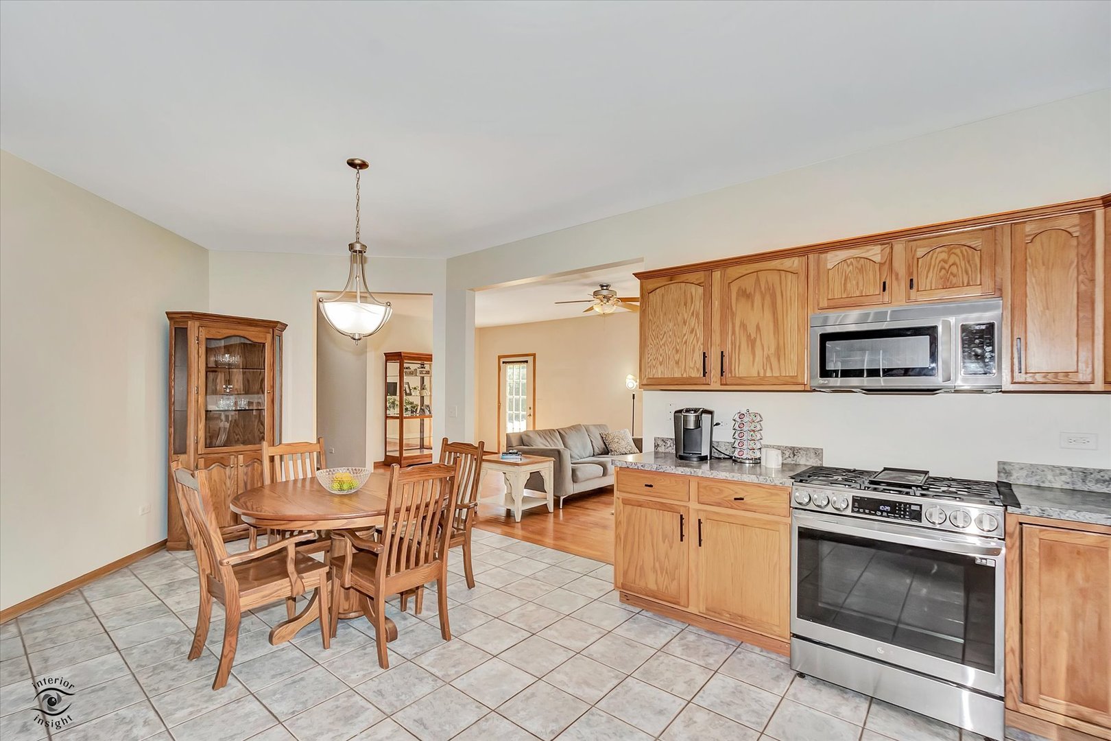 8057 W Duane Drive, Frankfort, IL 60423