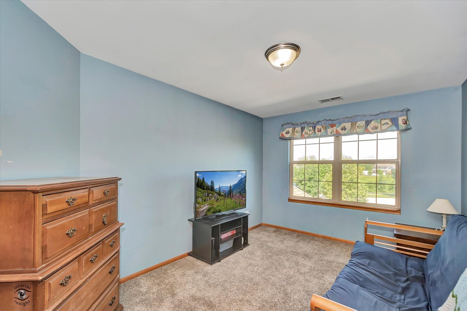 8057 W Duane Drive, Frankfort, IL 60423