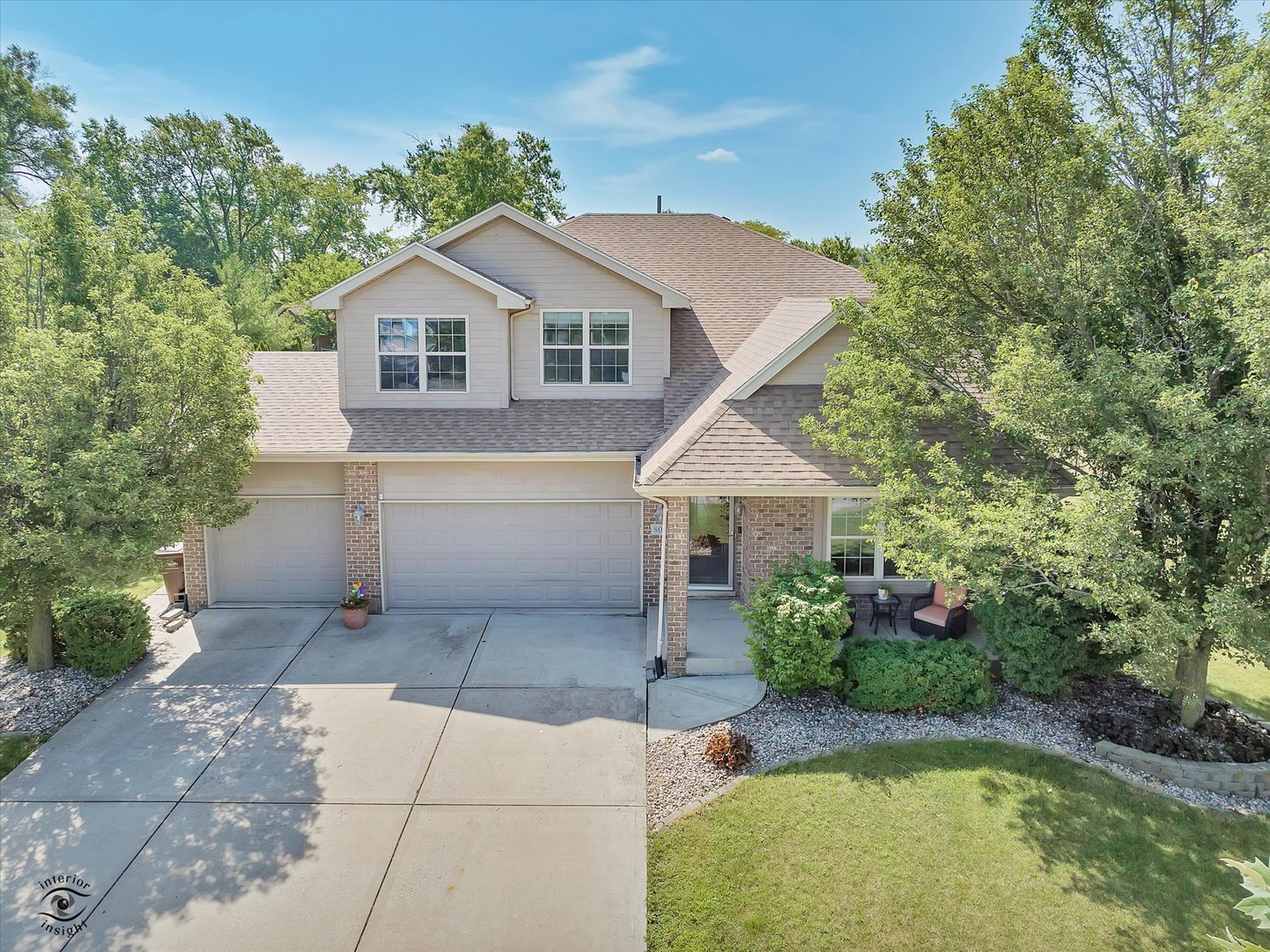 8057 W Duane Drive, Frankfort, IL 60423