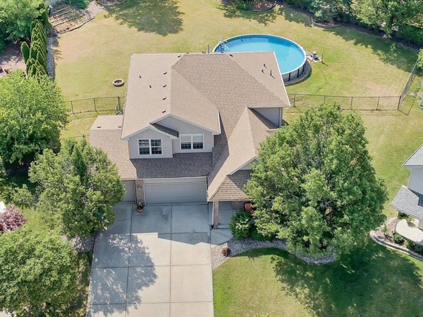 8057 W Duane Drive, Frankfort, IL 60423