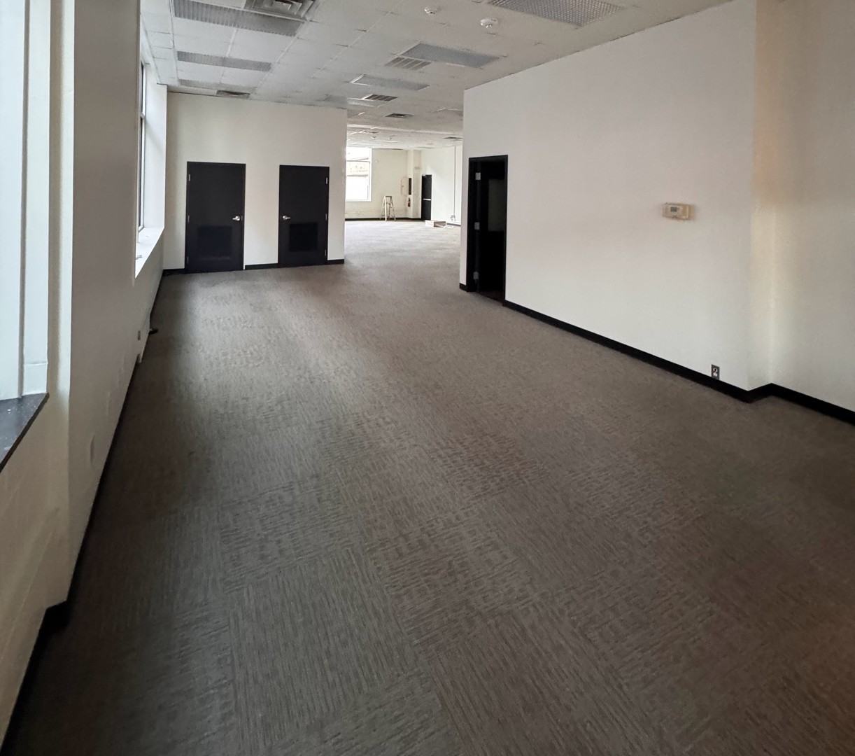 110 W Jefferson Street, Ottawa, IL 61350