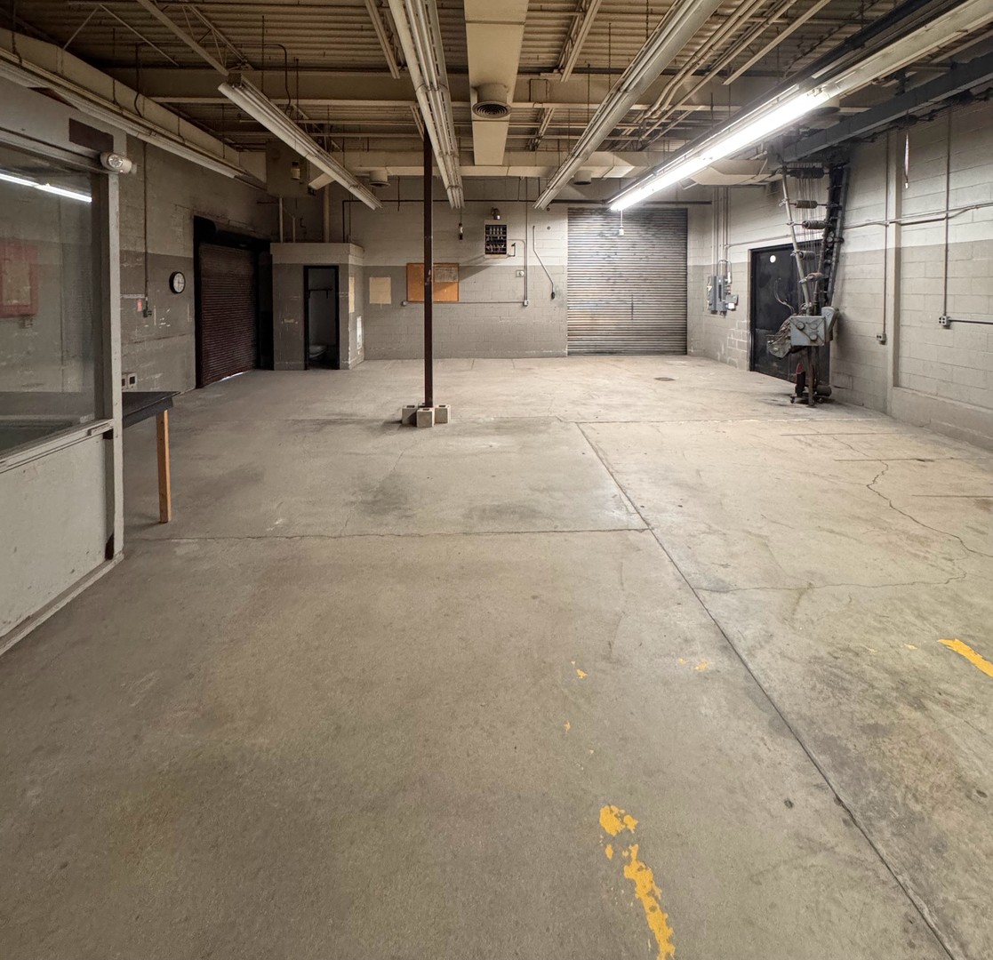 110 W Jefferson Street, Ottawa, IL 61350